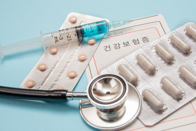 “1년 500번 가는 사람도 있는데”…건보료 인상에 직장인 '부글' “1년 500번 가는 사람도 있는데”…건보료 인상에 직장인 '부글'