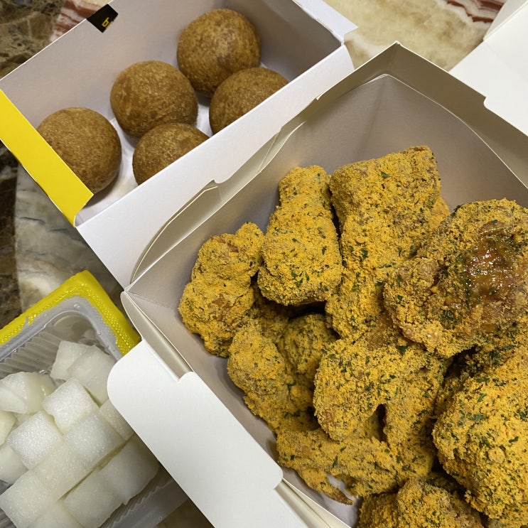  BHC 뿌링클 칼로리 알지만 맛있게 냠냠