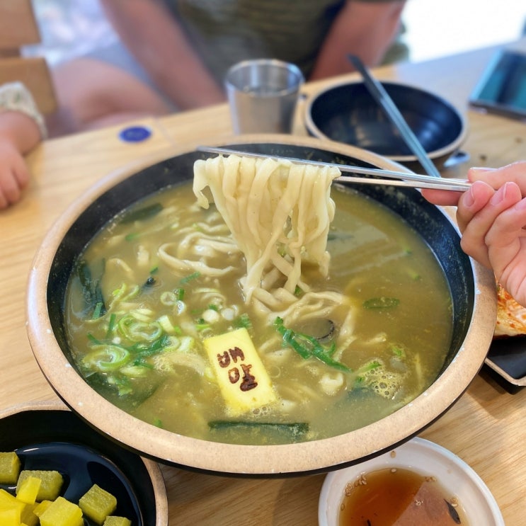  거제도 여행 맛집 - 백만석, 배말칼국수 고현직영점