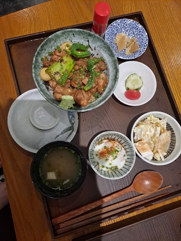  한그루 장어 덮 밥 그리고 영화 645