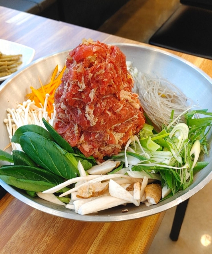 삼송 맛집 서오릉불고기, 맛이 고급지고 가격이 착한 불고기와 육칼국수 감탄하고 온 후기