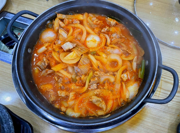 쯔양님의 단골 김치찌개 집, 경기도 광명 소하동 돼지집 두루치기