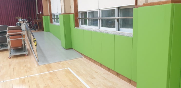  천안 환서초등학교 다목적실 벽면안전쿠션 시공 다녀왔어요.