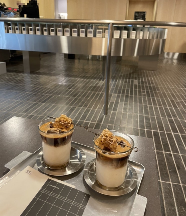 [카페] 청담 꿀커피 맛집 - 스탠다드 시스템