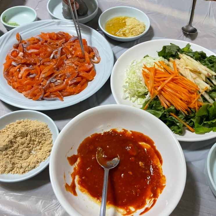 [단양] 돌섬횟집 : 단양 현지인 맛집 송어회 가성비 식당