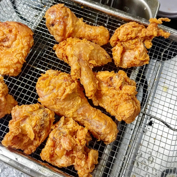  피자만 먹다가 오랜만에 치킨 만들기