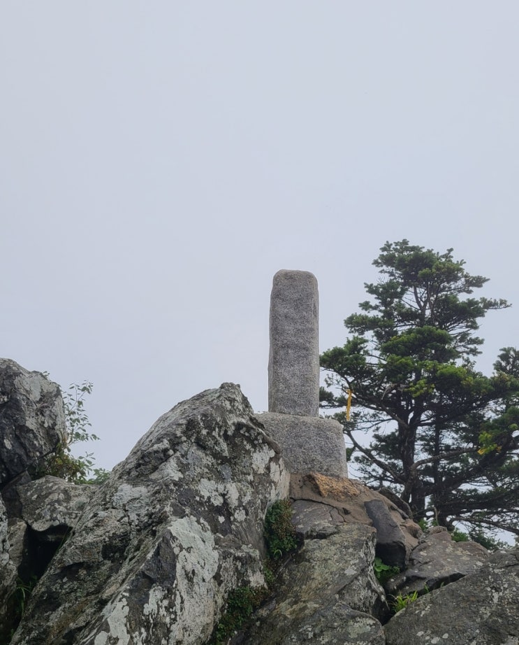  100대 명산-98, 가평 명지산 최단 코스 등산(익근리 주차장~명지계곡, 명지폭포~갈림길~명지산~원점)