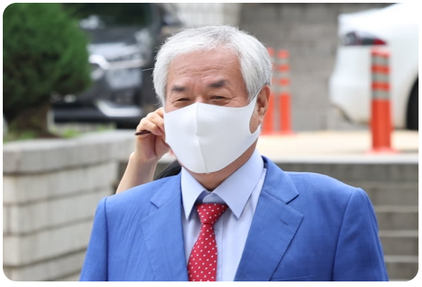  전광훈 목사님은 투자의 귀재? 버티면 500억이 나오는구나