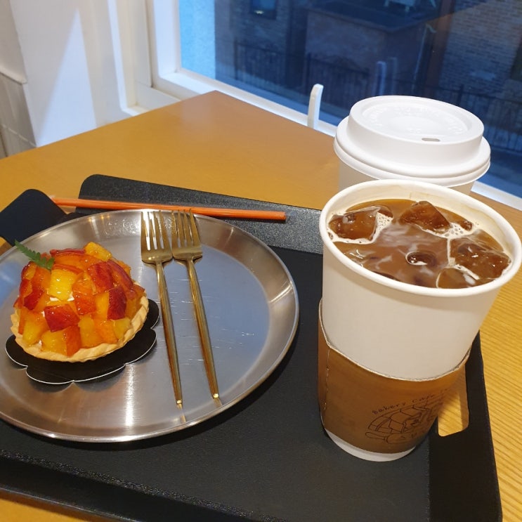  화성카페 _ 베이커리 카페 20 '스무시간' 융건릉 카페 넓고 이뻐요 :)