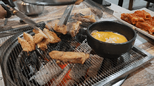 싱싱한 쌈채소 무한리필, 막국수 대존맛 에버랜드근처맛집 봄날쌈밥
