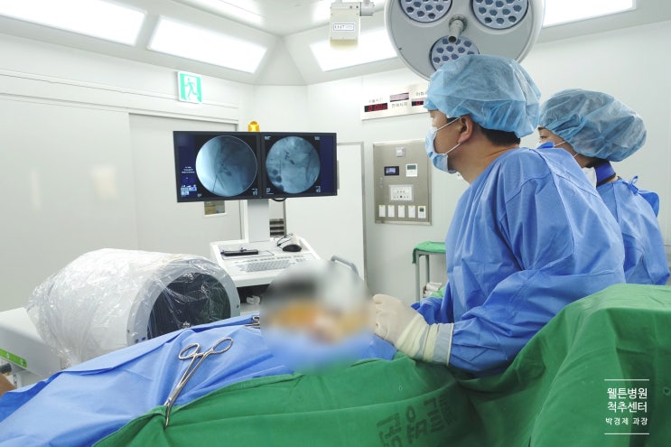  풍선확장 신경성형술 고령의 척추관협착증 환자도 걱정 없어요