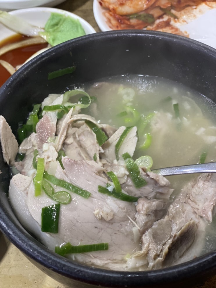  [부산역 맛집] 본전돼지국밥 : 국물이 깔끔한 부산역의 맛집 본전 돼지국밥을 소개합니다.