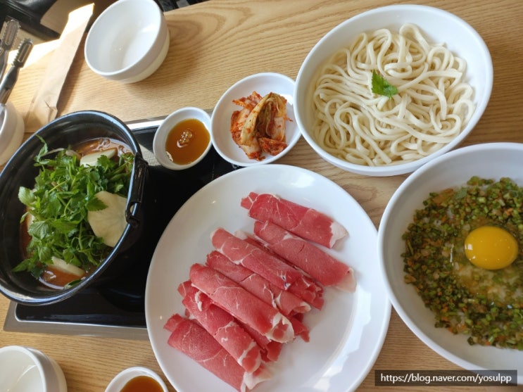 등촌샤브칼국수 옥계점 취향저격 여기를 이제야 가봤어요 등촌샤브칼국수 옥계점 취향저격 여기를 이제야 가봤어요