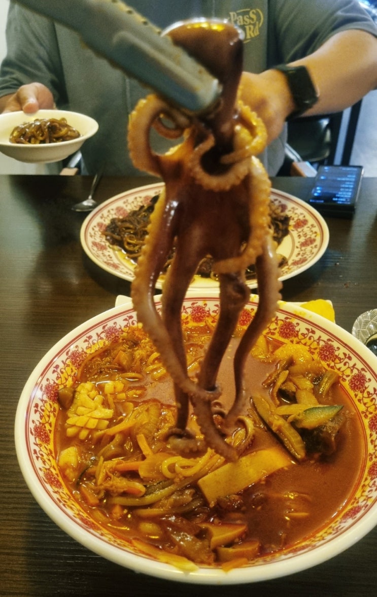  연화 - 울산 남구 달동 중화요리 맛집 (낙지한마리가 통째로 들어가는 짜장 & 짬뽕 강추!!)