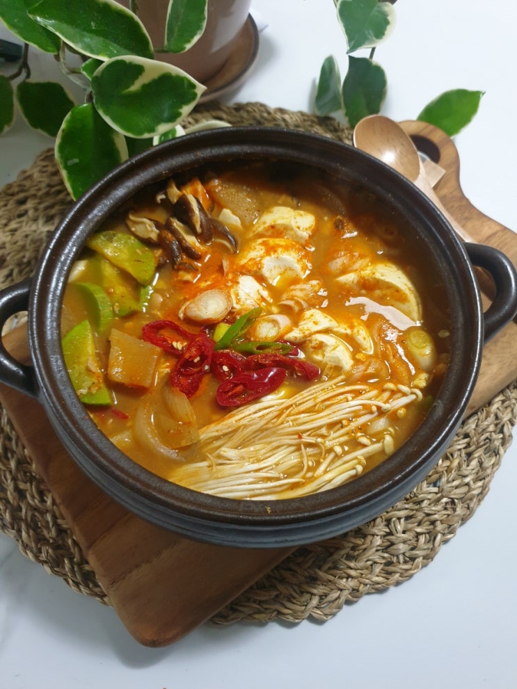 이찬원 얼큰이 청국장 맛있게 끓이는법 깍두기 순두부 청국장 찌개 만드는법 편스토랑 레시피