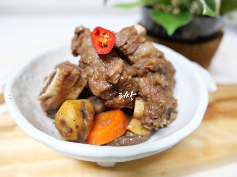 찜 갈비 양념 재우기! 소갈비찜 부드럽게 만드는 법!