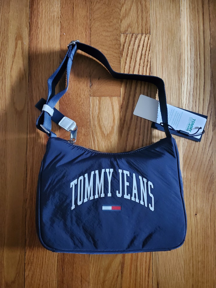  요즘 쇼핑 4: tommy Hilfiger 토미 힐피거 스웻셔츠/스웻팬츠/바게트 백