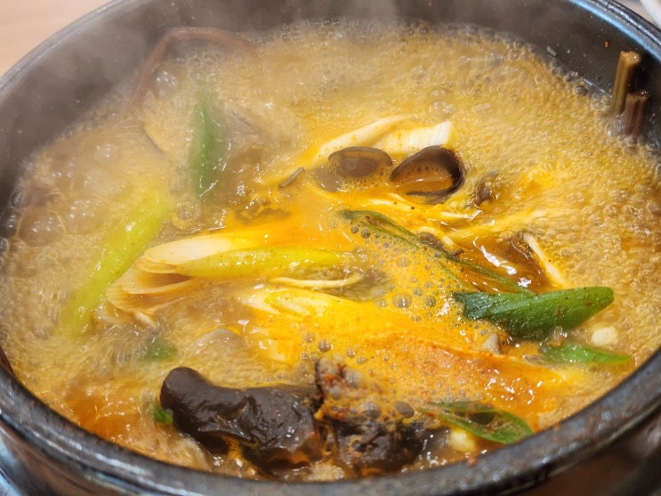  시흥능곡역 해장하기 좋은 두거리우신탕