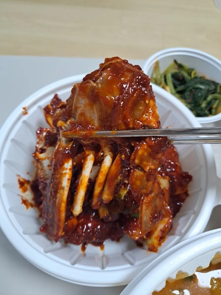 상대원동맛집 맛있는작은집에서 집밥느낌 양념게장, 꽃새된장찌개 쿠팡이츠 배달 후기