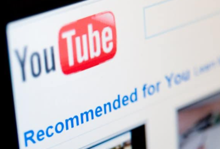 메모: YouTube는 중간고사까지 '권위 있는' 뉴스 소스를 밀어붙입니다. 메모: YouTube는 중간고사까지 '권위 있는' 뉴스 소스를 밀어붙입니다.