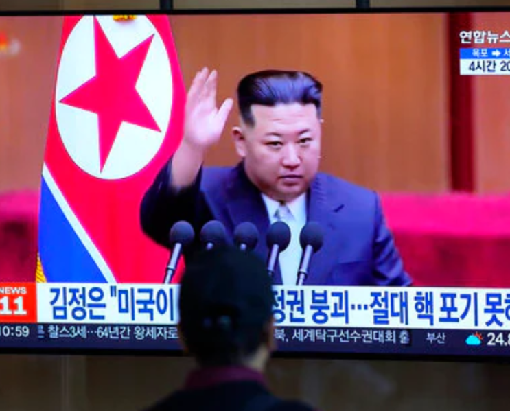 N. 한국은 미국에 대항하기 위해 핵무기를 포기하지 않을 것이라고 말합니다. N. 한국은 미국에 대항하기 위해 핵무기를 포기하지 않을 것이라고 말합니다.
