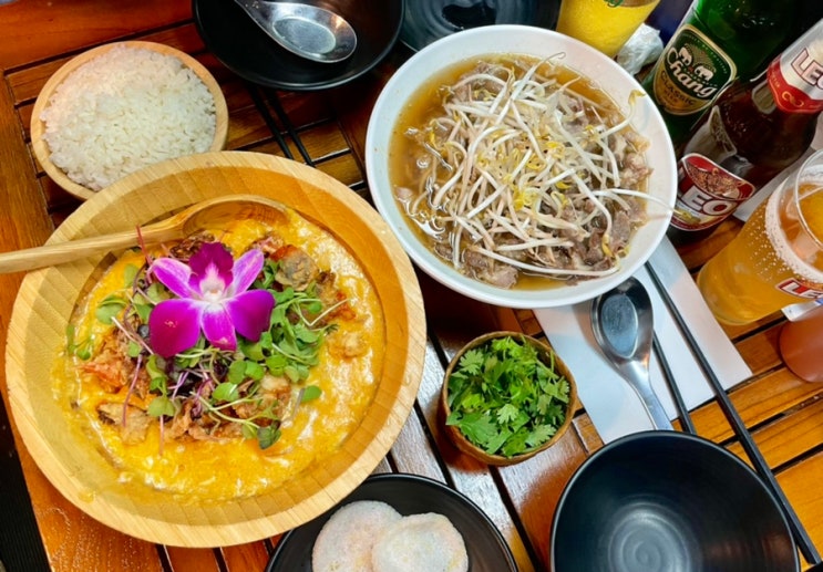  [논현역맛집]태국 현지맛 물씬 나는 반피차이에서 뿌님팟뽕까리와 쌀국수