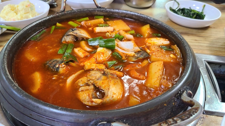  아산 맛집 유명한 어두육미 그리고 신정호 카페 짙은.