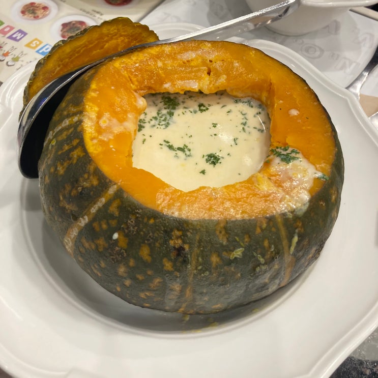  닥터로빈 단호박스프, 파스타 먹었어요