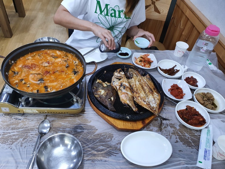  고성 생선천국 도치알탕과 생선구이 로컬맛집