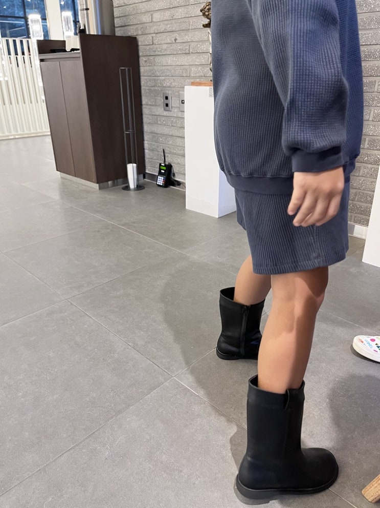  에그 미들 부츠 가을 코디 편안한 착화감 아동부츠 주니어부츠