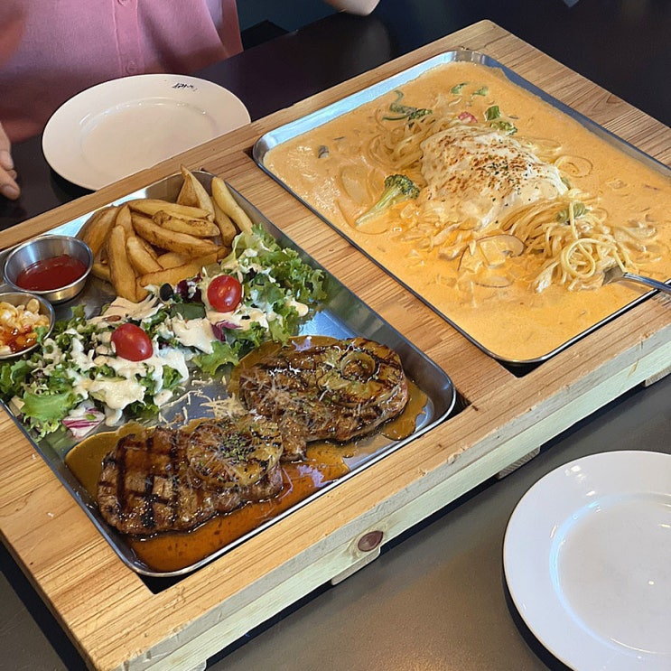 컨트리맨즈 마산점 마산 파스타 맛집 가족 연인 함께하기 좋은 곳