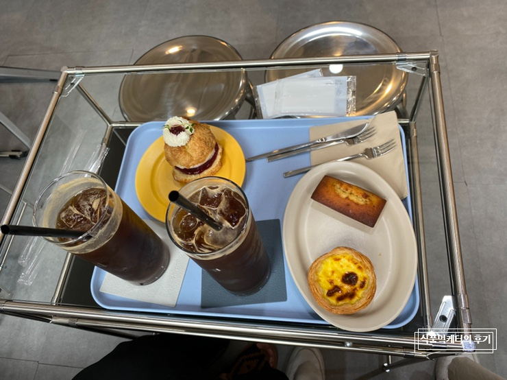  [서울/부암동] 석파정 서울미술관 근처 카페 르모브 :: 내돈내산