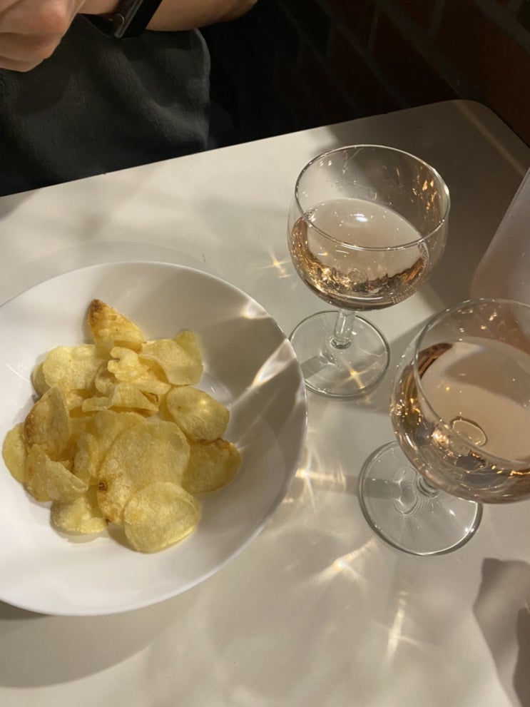연남동 와인+<b>맥주</b> <b>곰팡이</b>마트
