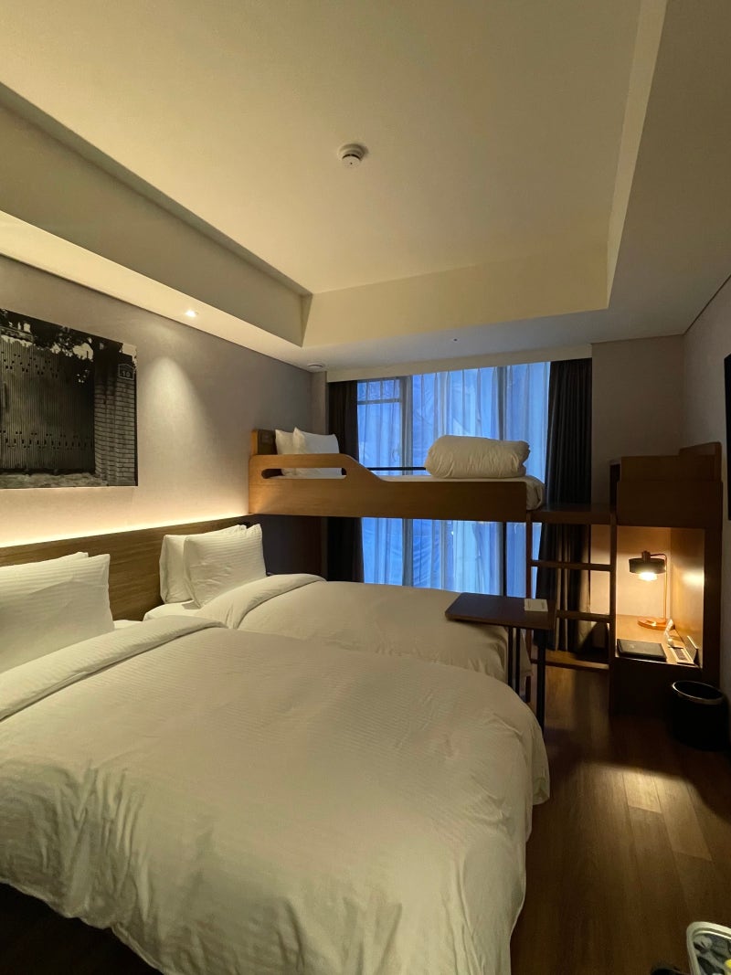 호텔 머큐어 앰배서더 서울 홍대 슈페리어 트리플룸 3인실 후기 : 네이버 블로그