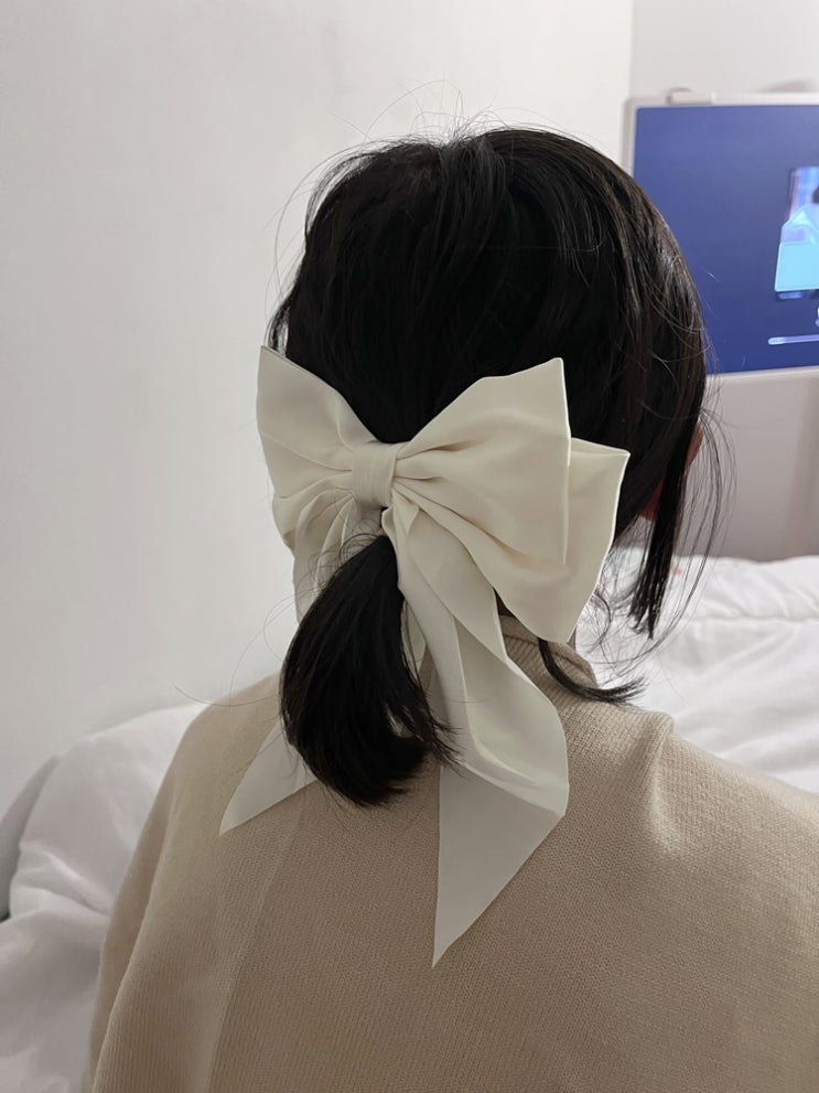  엘리스 헤어핀 소녀 감성 가득한 스타일의 리본 집게핀