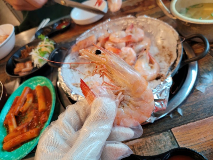 인계동 조개구이 제철 대하가 핫한 인계동 애월