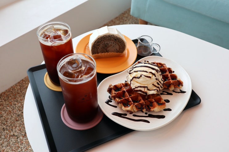  구읍뱃터카페 영종도 오션뷰 디저트 맛집 카페홈 추천해요
