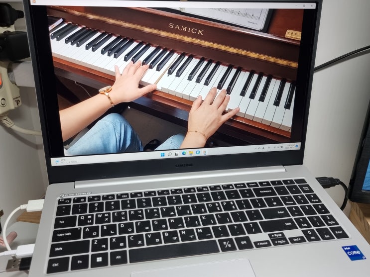  내돈내산 : 삼성 갤럭시북 2 NT550XED-K78AS 윈도우즈 11 Home 가성비 좋은 노트북