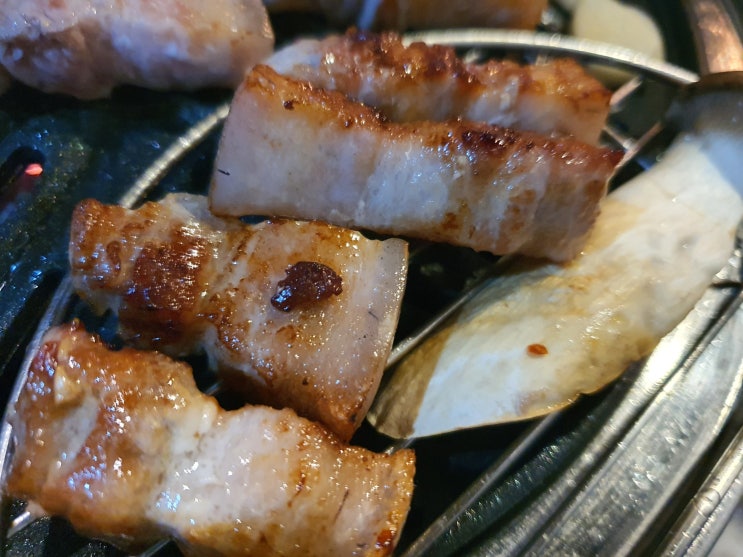  레오호텔 근처 제주 흑돼지 맛집 : 라면까지 맛있는 제주깡통집