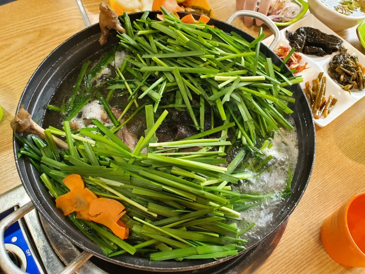 아산 맛집 도고온천 근처 오리고기 찾는다면 산들원 오리능이백숙 딱 좋아요!