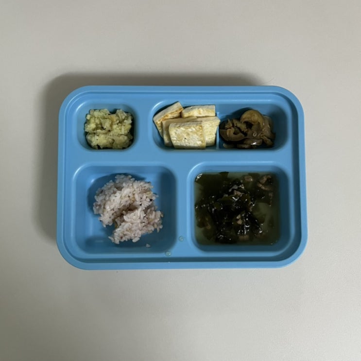  아이주도유아식 12개월 아기(오트밀포리지, 고구마토핑, 미역국, 오트밀, 고구마, 두부부침, 가지볶음, 잡곡밥, 미역국)