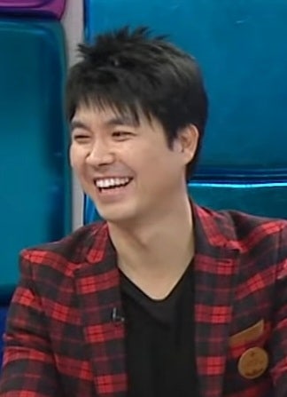 <b>박수홍</b> 출연료 <b>116억</b> 횡령 혐의 <b>친형</b> 구속 정보 유재석 말에... 