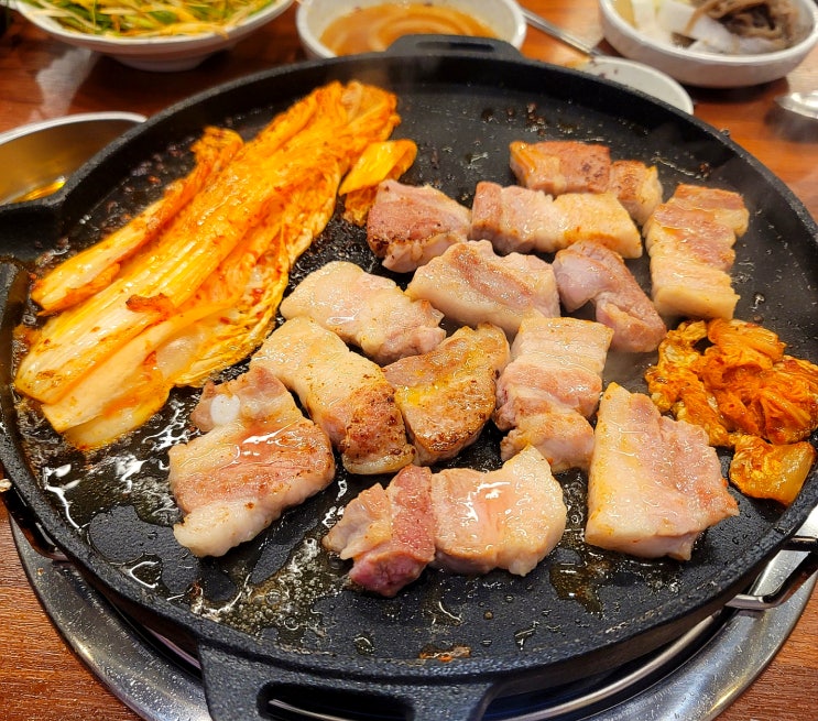  [육부자] 마곡나루에서 국내산 1등급 생삼겹살을 저렴한 가격에 먹을 수 있는 곳 - 내돈내산