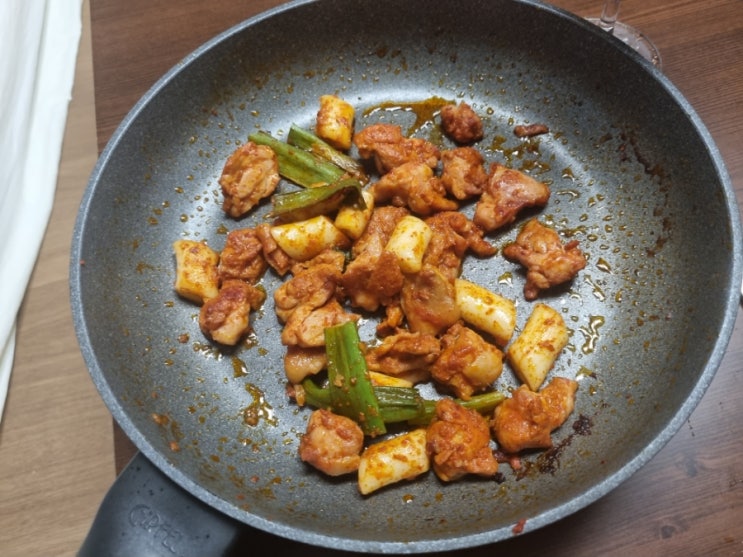  닭갈비 밀키트 / 소양강 양념 닭갈비 맛있어요