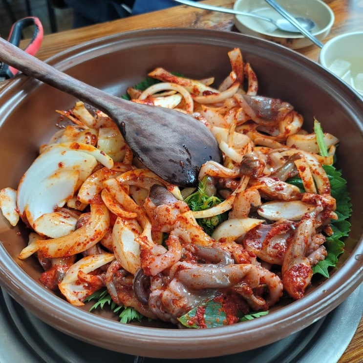  대전 서대전네거리역 맛집 공주칼국수쭈꾸미마당 오류동 본점에서 오월드까지 당일로!!