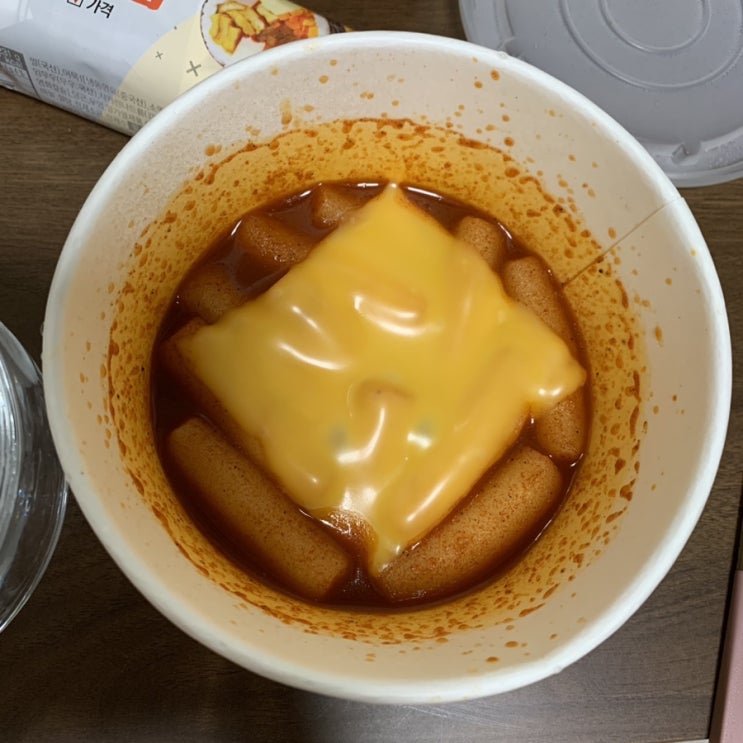  [편의점] 세븐일레븐 신상 떡볶이, 포켓몬 피카츄의 치즈 떡볶이