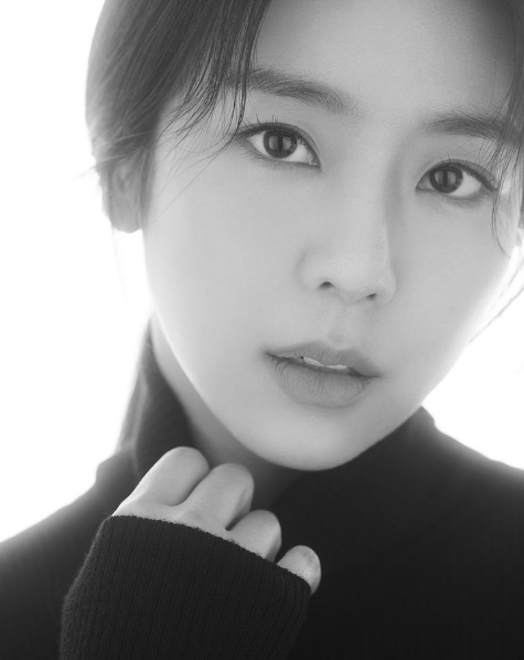 수리남 김예원 쥬얼리 가수 사모님역 500대 1 나이 키 몸매 인스타 필모그래피 프로필 남자친....