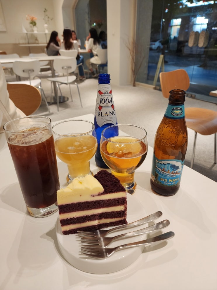  부천시청 카페 브런치가 유명한 아브힐