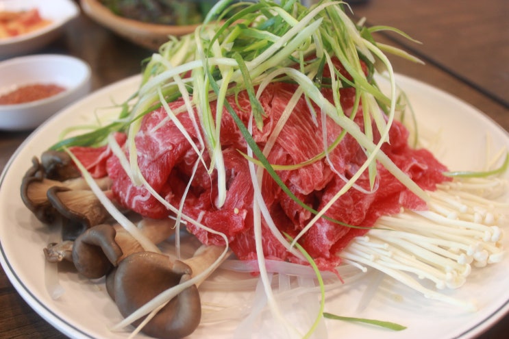  파주 헤이리마을 맛집 복드림한우 농장에서 직접 키운 한우 불고기 전골과 구이