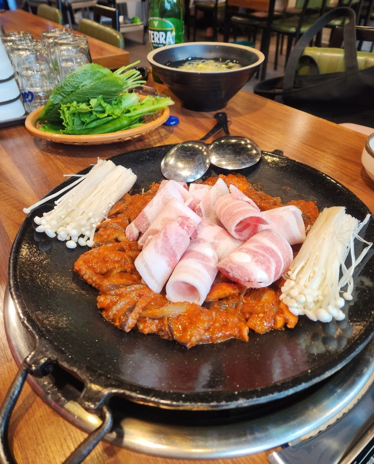  다정동 연대패신쭈꾸미 대패삼겹살로 저녁